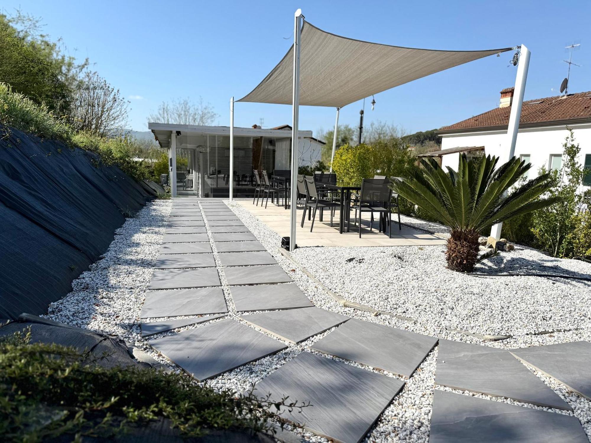 Le Village Sarzana Exteriör bild